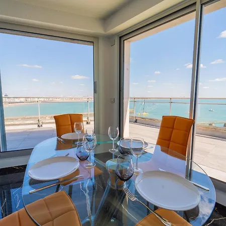 Appartement Emplacement Rare Avec Vue Garage Fermé