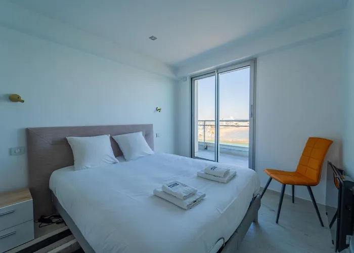 Emplacement Rare Avec Vue Garage Ferme 公寓 *